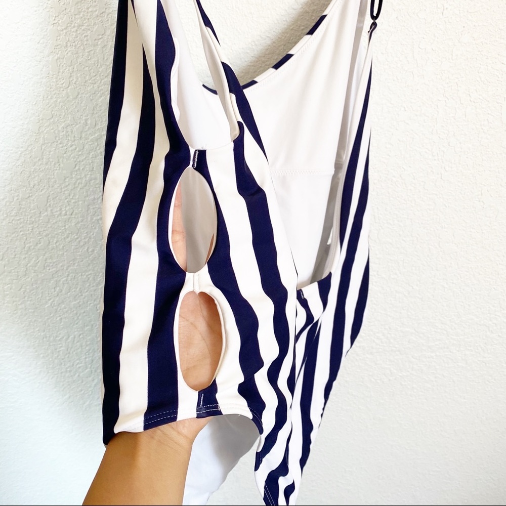 Aerie NWOT Striped One piece 😍 - Picture 9 of 12